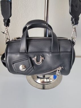 True Religion Black Mini Barrel Crossbody Bag Reversible Strap New Minor Scuff